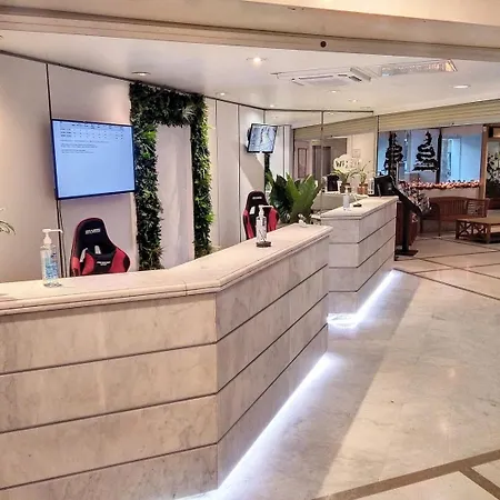 Résidence Graziella 406 Juan-les-Pins